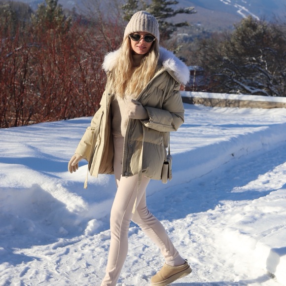 The Curated fur puffer jacket - Picture 2 of 3